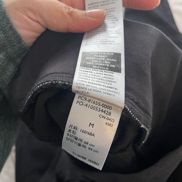 Maternity Levis Skinny Jeans - Picture 5 of 6